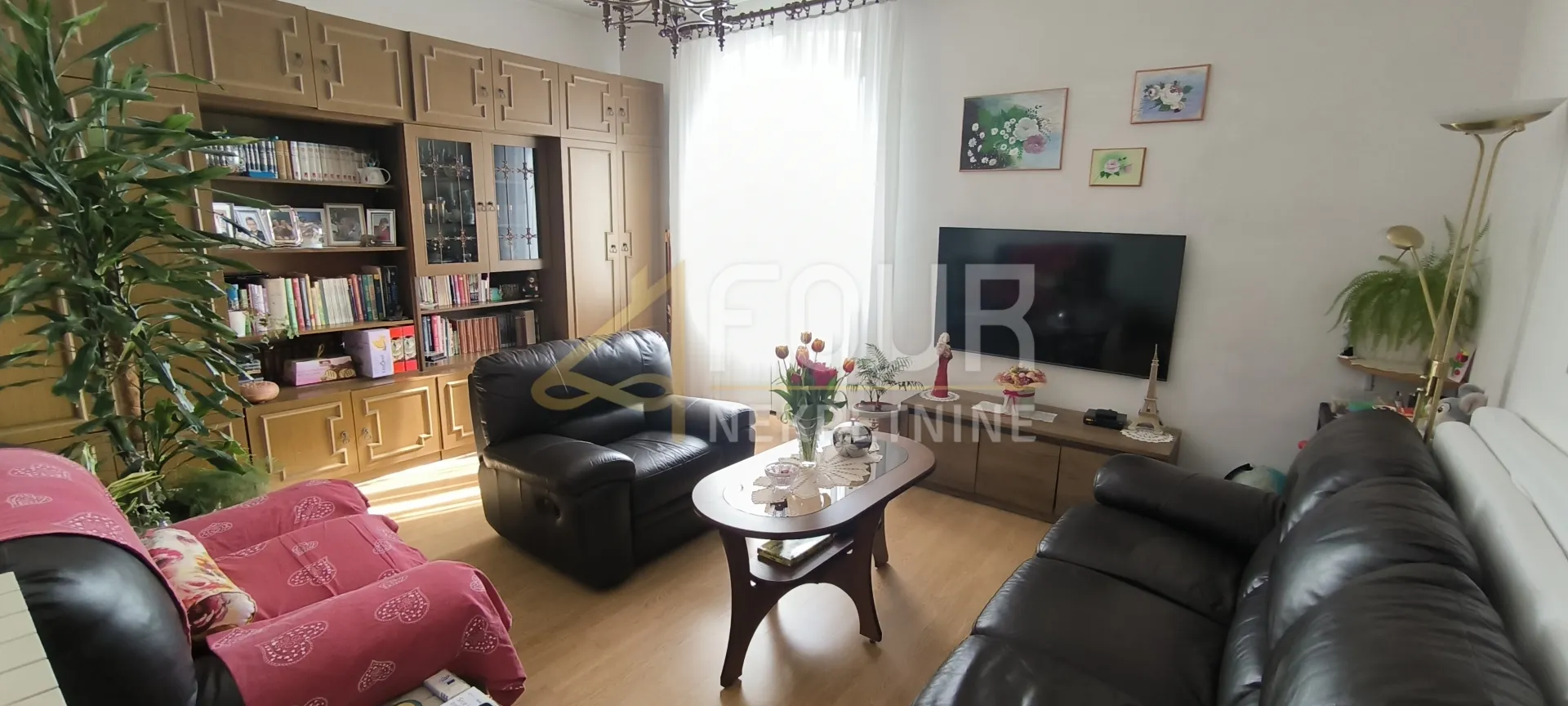 Pula, Centar, 1s+db, balkon, pogled na more