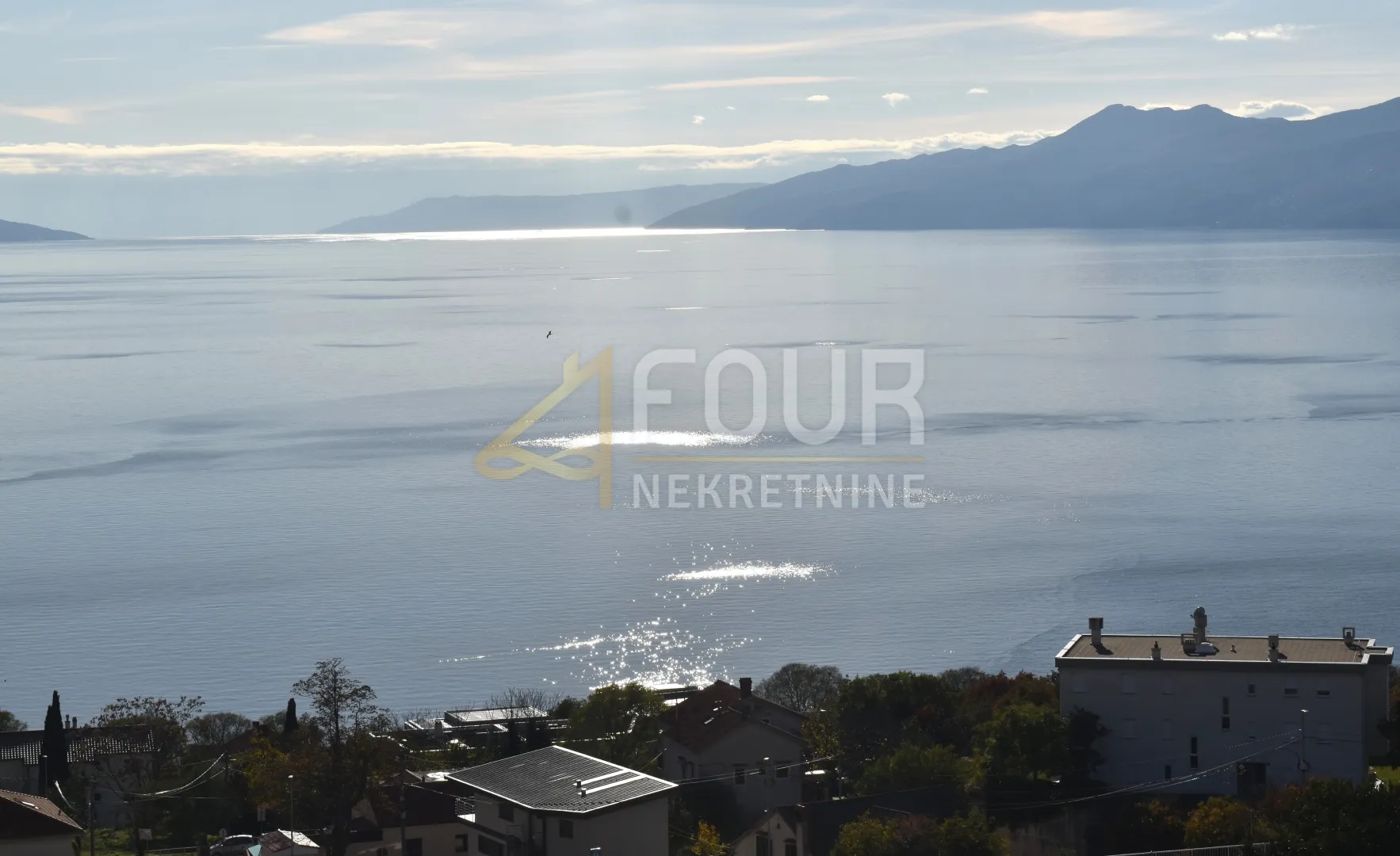 Rijeka, Donji Zamet, kvalitetna novogradnja, 3s+db, lođa, pogled