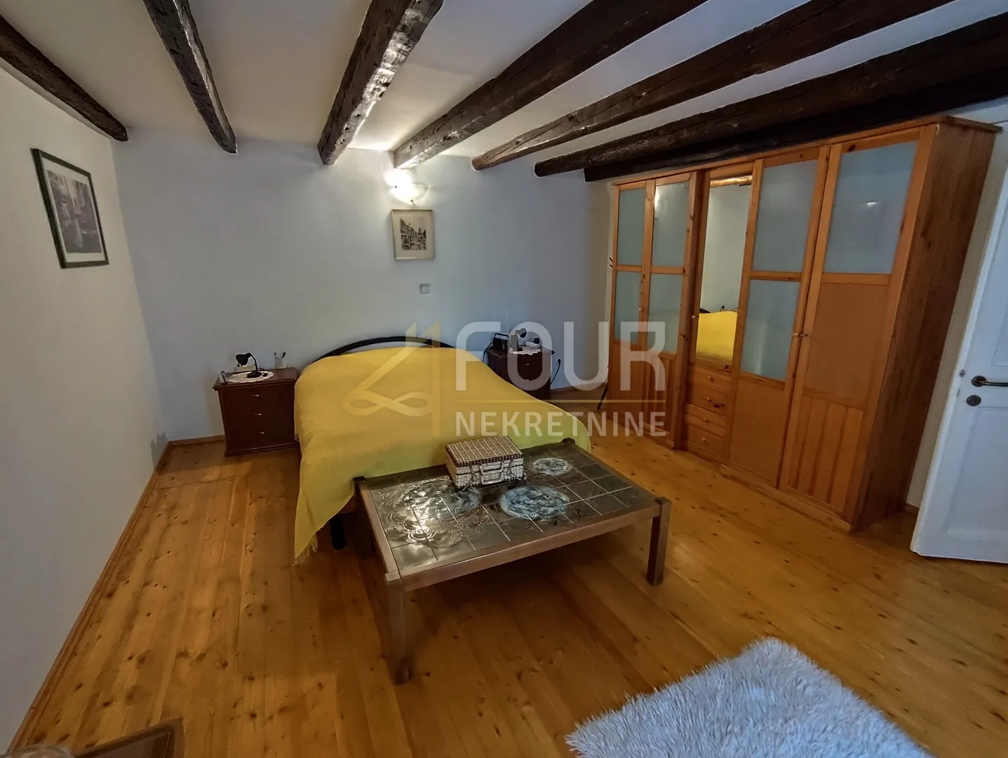 istra, marčana - okolica, autohtona kuća s dva stana 198m2 - slika 8