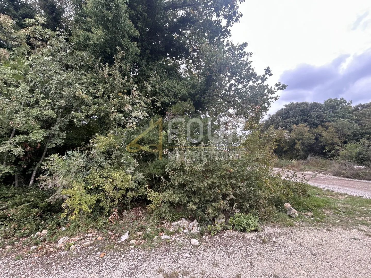 istra, pula - okolica, valbandon, građevinsko zemljište, 702m2 - slika 4