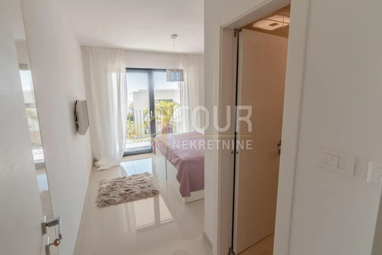 opatija, pobri, moderna luksuzna vila s infinity bazenom i panoramskim pogledom - slika 19