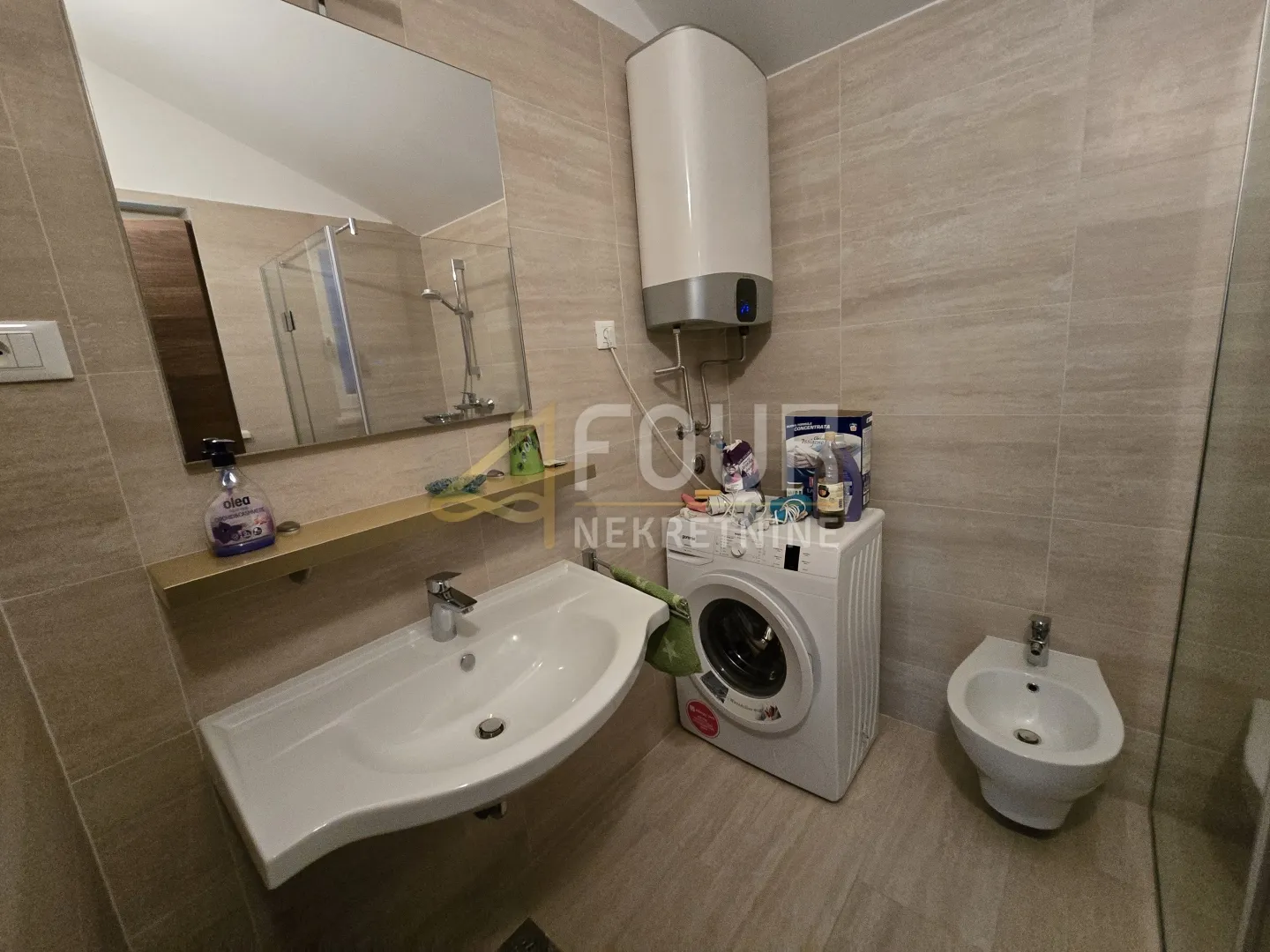 cres, 120.98m2, 2s+db, lođa, pogled na more - slika 9