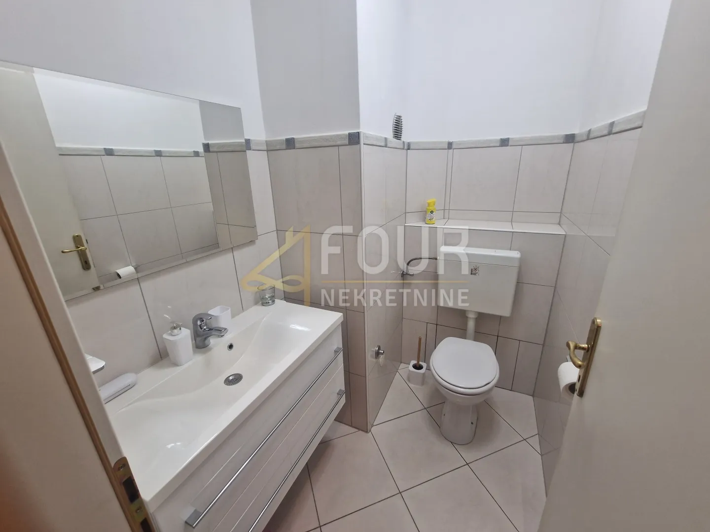 rijeka - širi centar, 108.03m2, 3s+db, balkon - slika 16