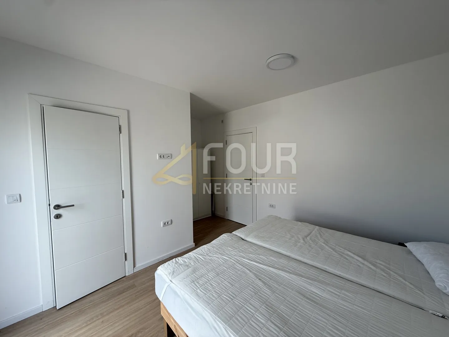istra, poreč, 4s+db stan s terasom 168,14m2 - slika 19