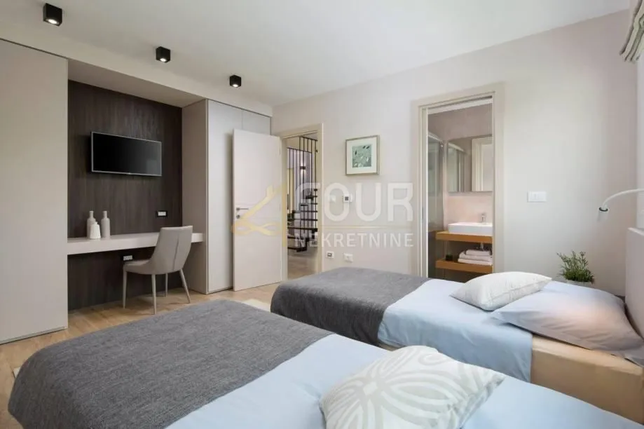 istra, višnjan, dizajnerska vila s bazenom i wellness zonom - slika 13