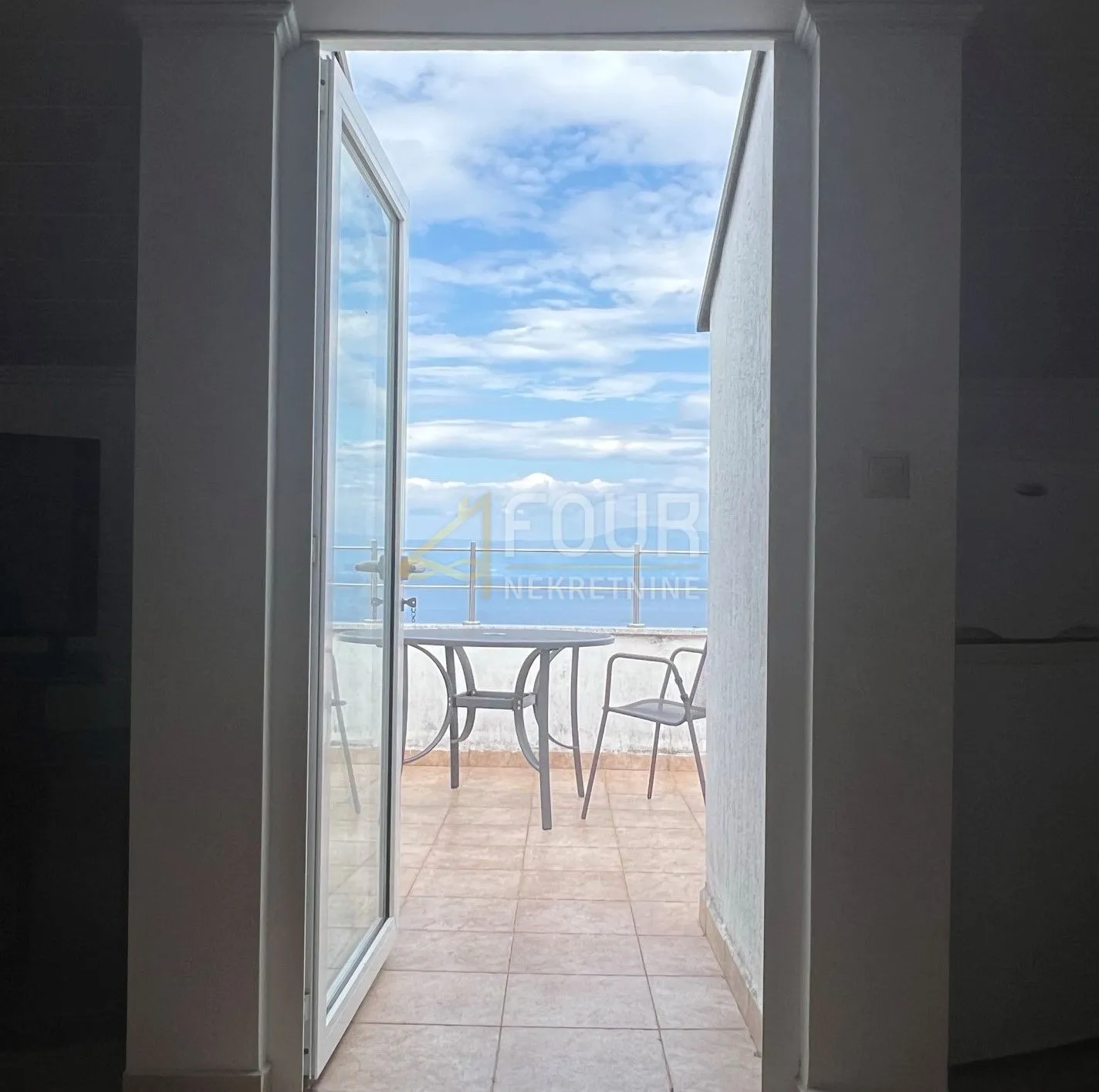 otok krk, njivice, 2s+db, otvoreni pogled na more - slika 3