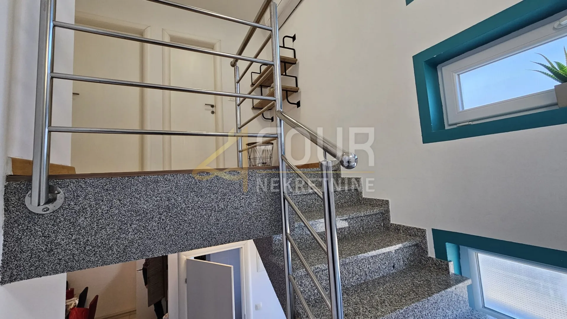 otok vir, 79.88m2, dvoetažni 2s+db, okućnica - slika 9