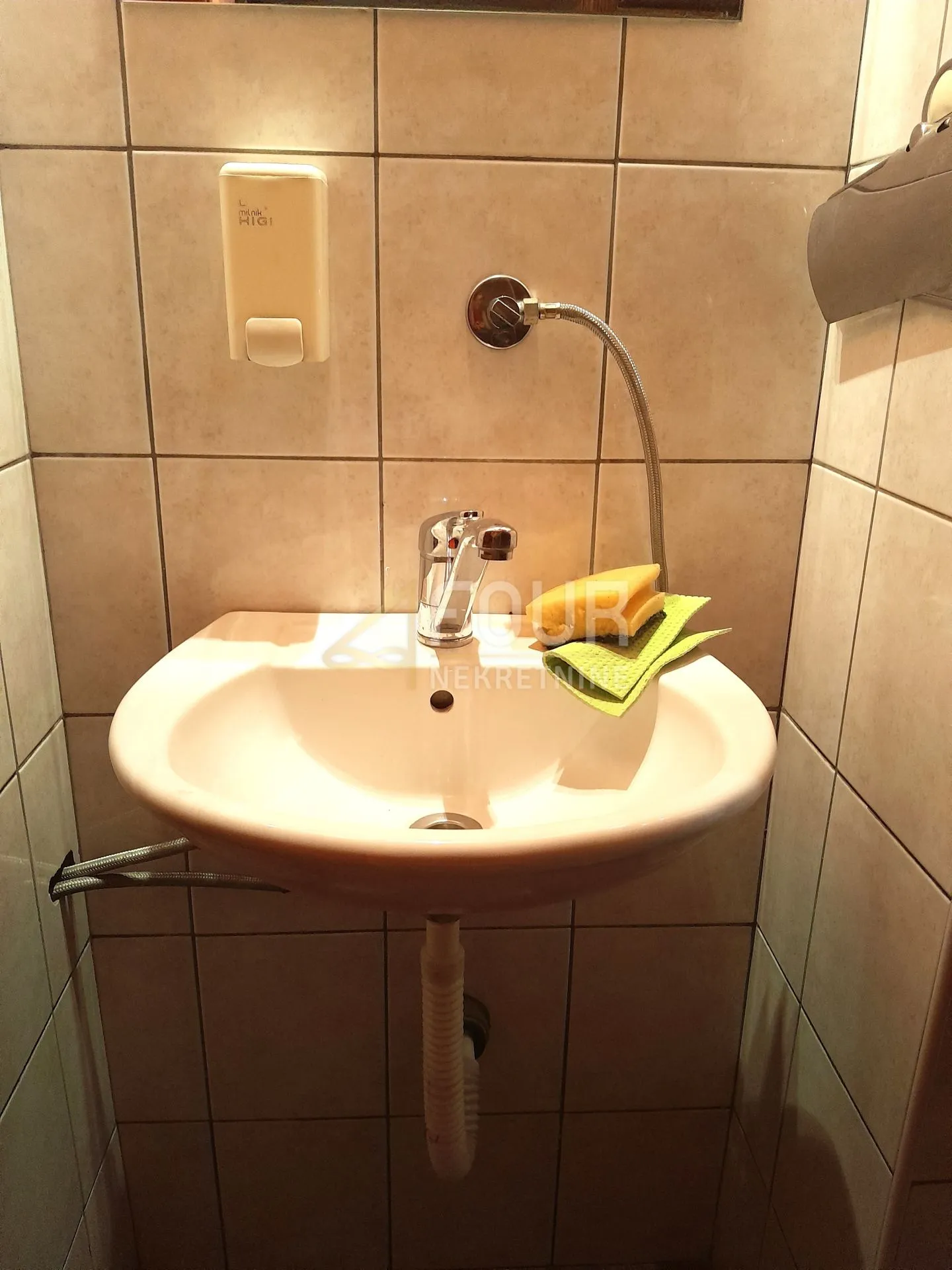 zakup, rijeka, sušak, poslovni prostor 44m2 - slika 5