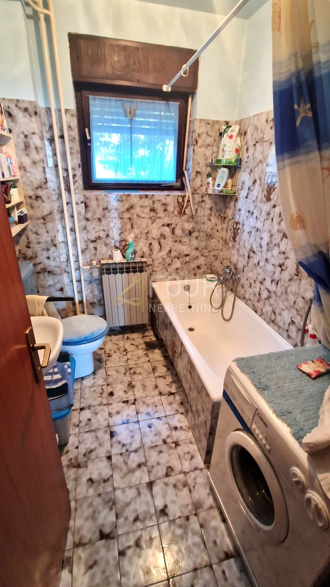 kastav, 208.44m2, dva stana, okućnica, pogled na more - slika 16