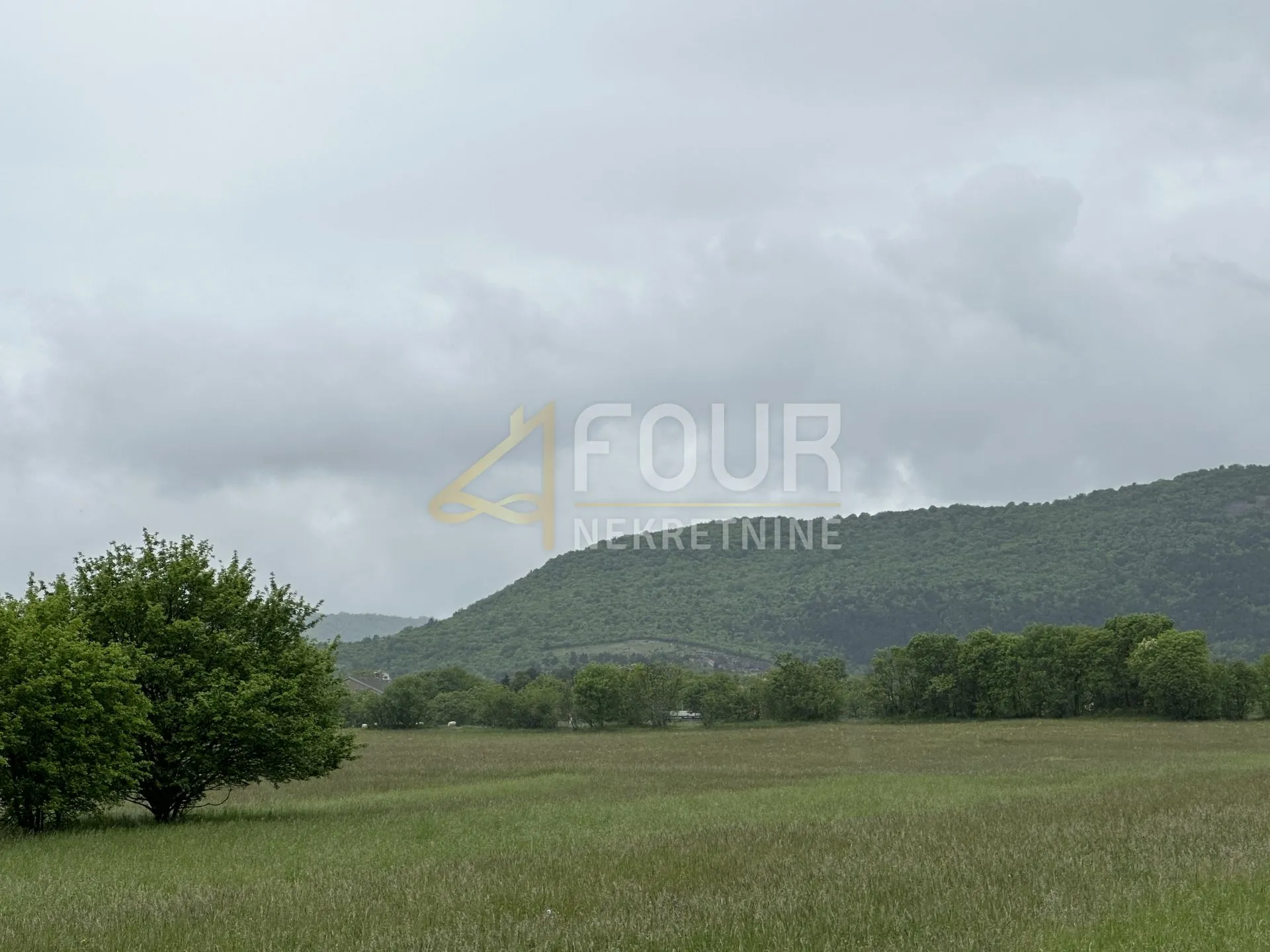 podhum, zemljište od 1.341m2 - slika 9
