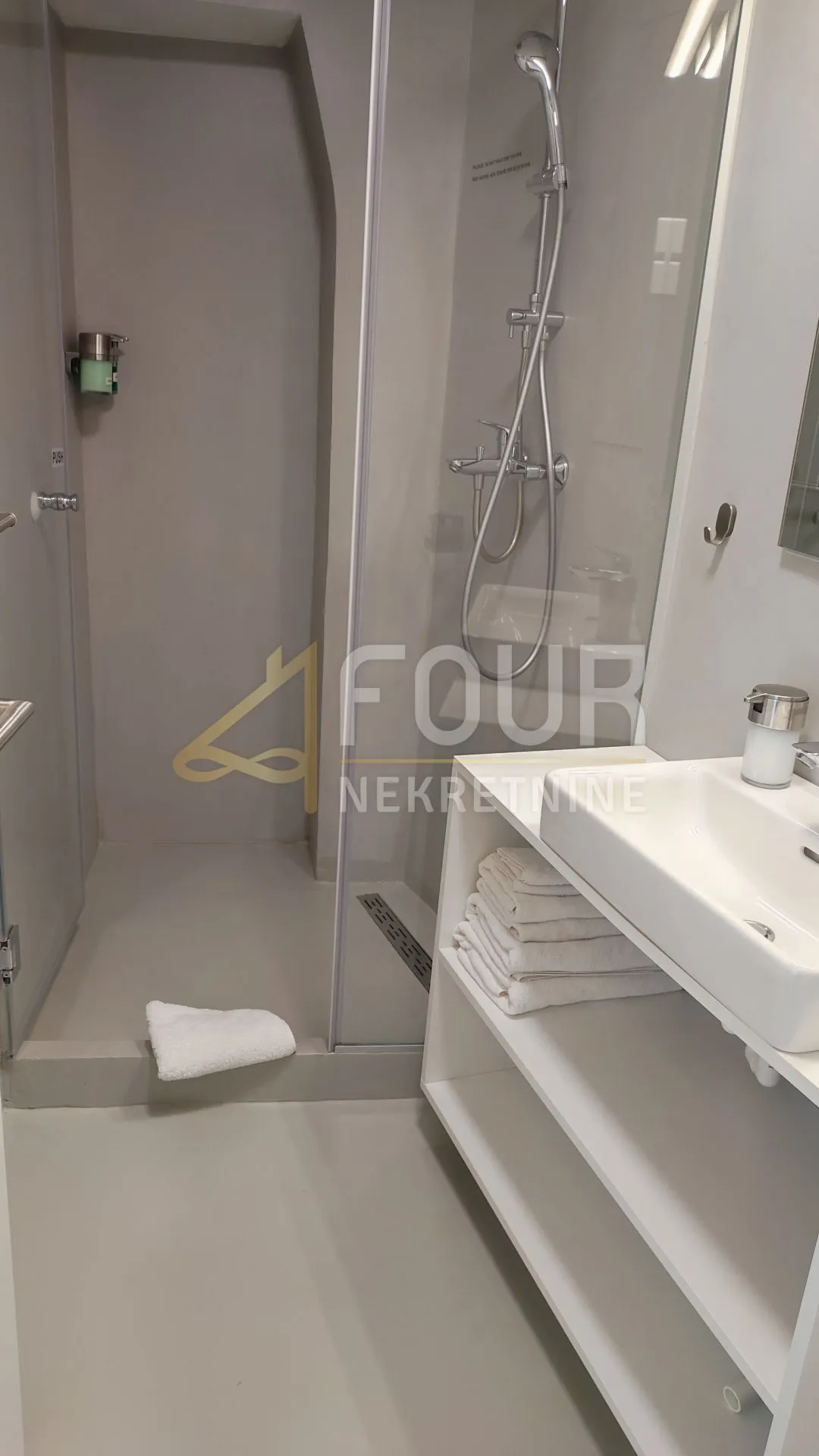 istra, rovinj, 49.02m2, uređen stan 2skl - slika 11