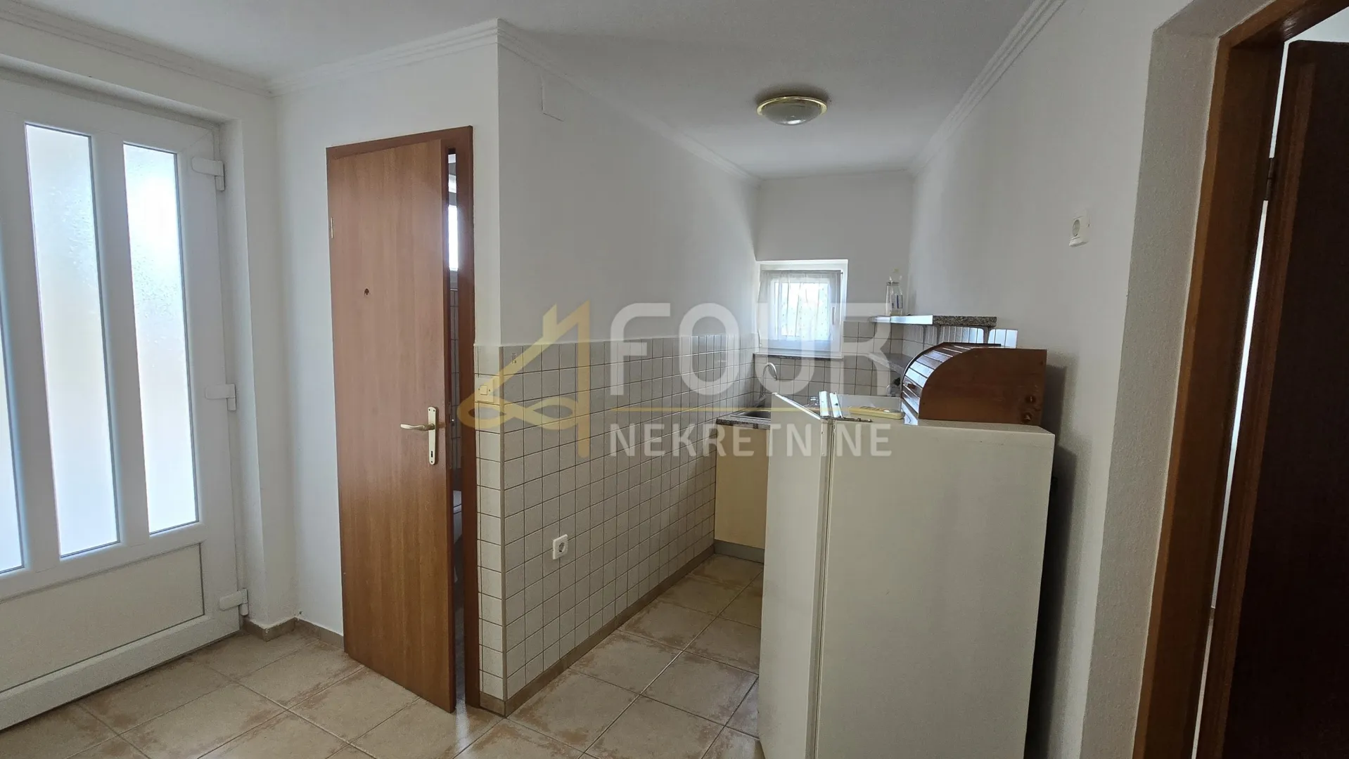 crikvenica, u naravi 2 stana - slika 10