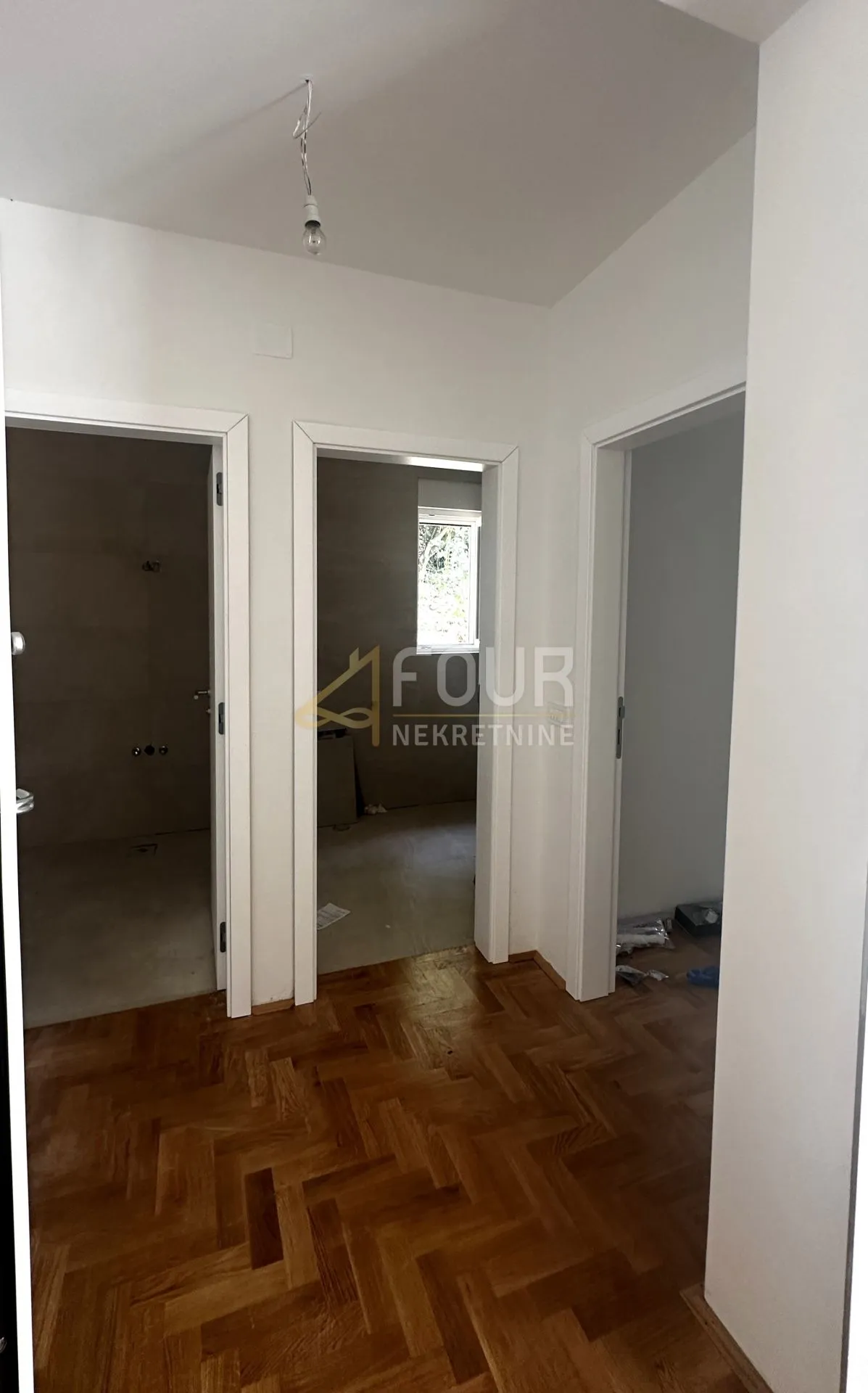 otok rab, kampor, novogradnja - kuća, 150m od mora - slika 10