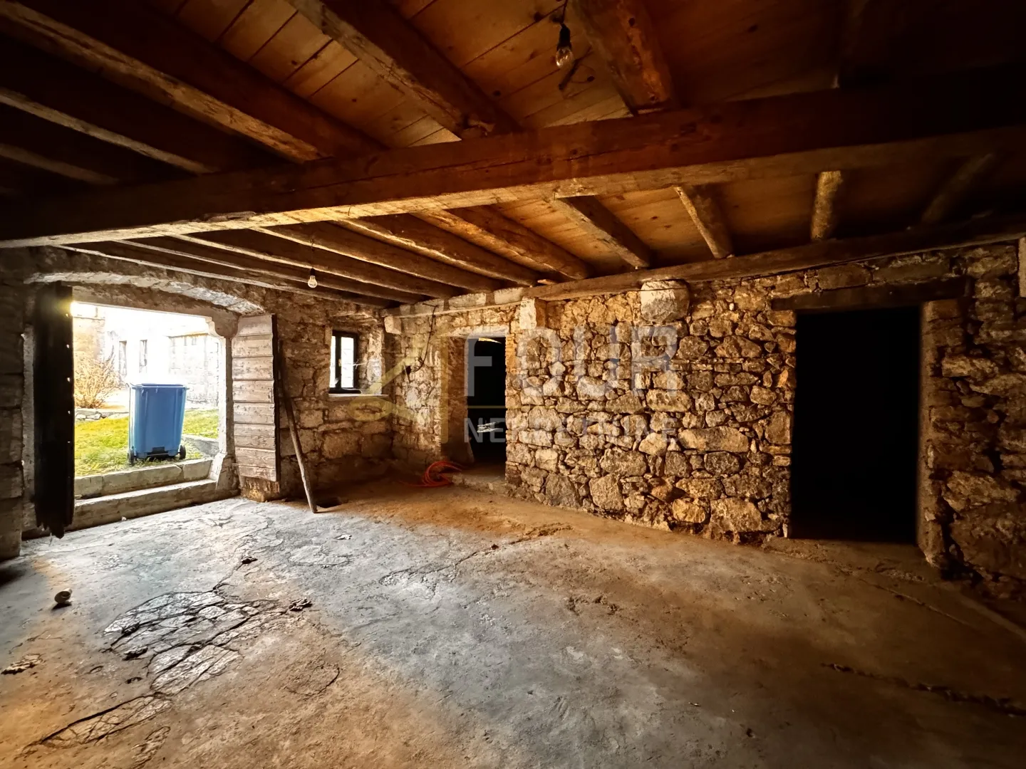 kastav, dvojna kuća, 300m2 - slika 27