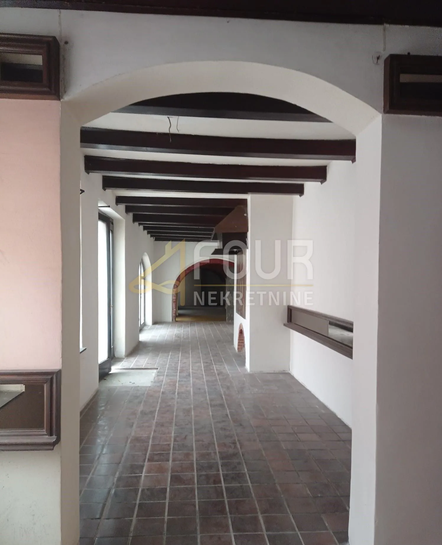 zagreb, centar, poslovni prostor 316.82m2 - slika 2