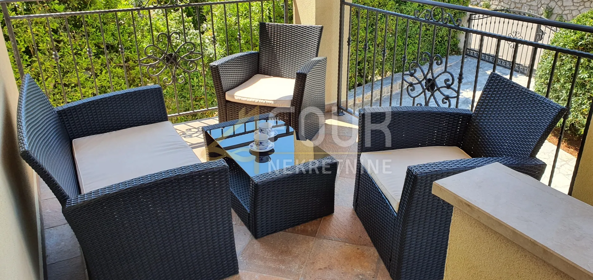 otok krk, 2s+db, 194.2m2, terasa, balkon, garaža - slika 27