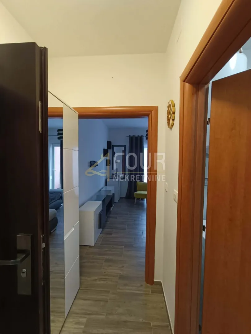 viškovo, 34m2, pom. prostor u naravi stan, 1s+db - slika 16