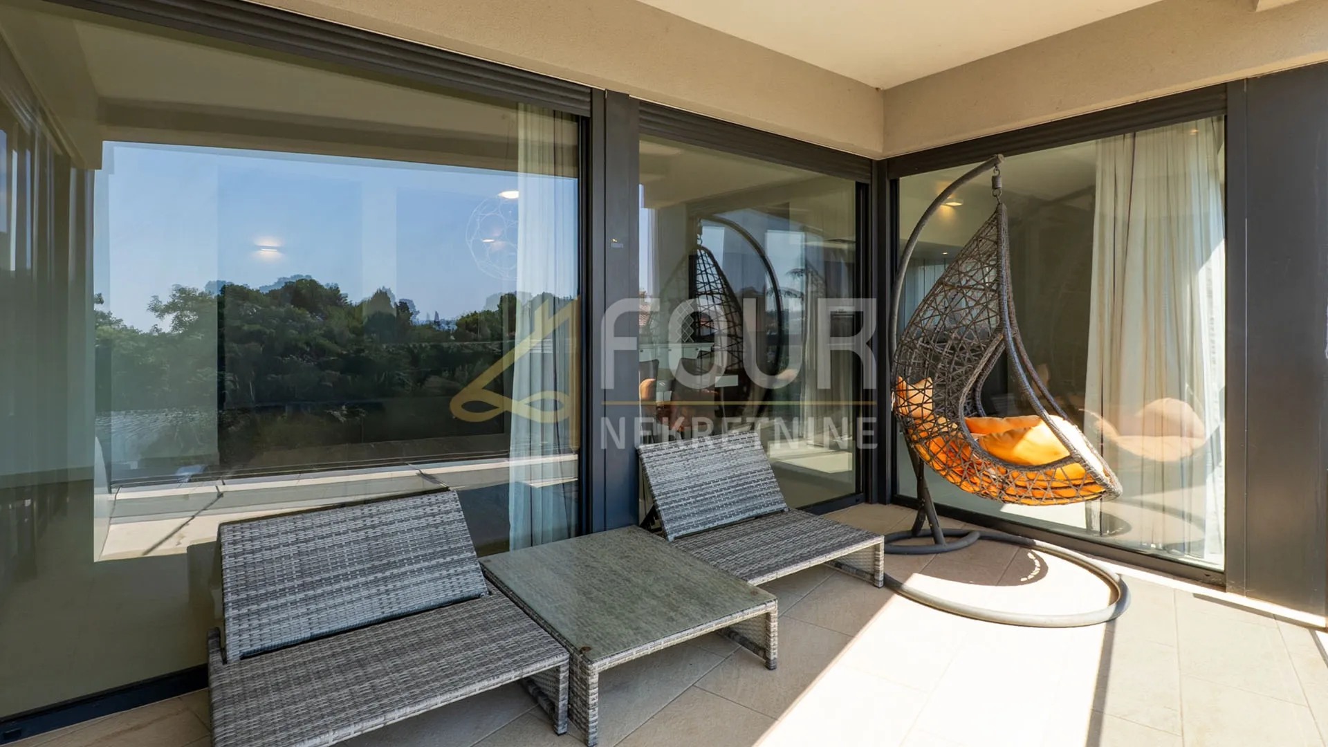 istra, rovinj, luksuzni dvoetažni penthouse, garaža, 100m od mora i plaže - slika 27