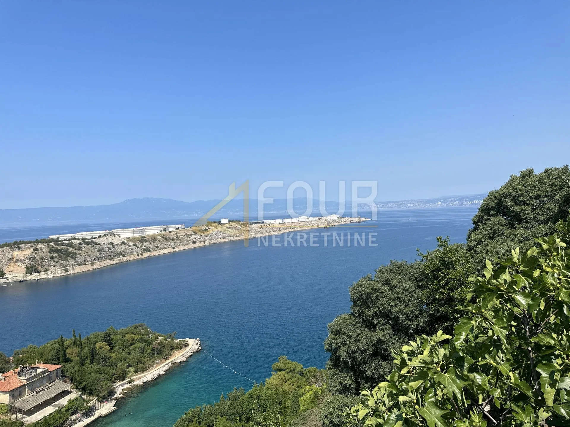 otok krk, omišalj, šarmantna kamena kućica u srcu starog grada - slika 21