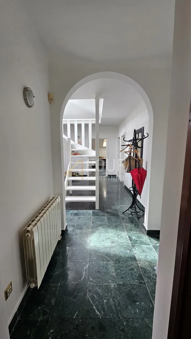 opatija, 110m2, etaža u vili, 2s+db, terasa, blizina mora! - slika 8