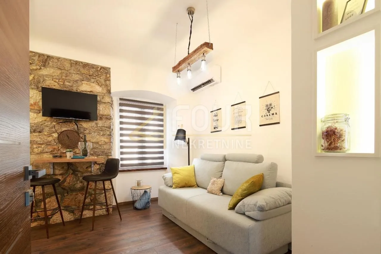 rijeka - strogi centar, 94.61m2 u naravi 3 luksuzna apartmana - slika 7