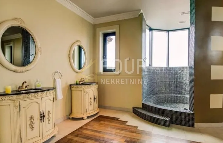 istra, pula, samostojeća vila s bazenom, 458m2, blizina mora! - slika 12
