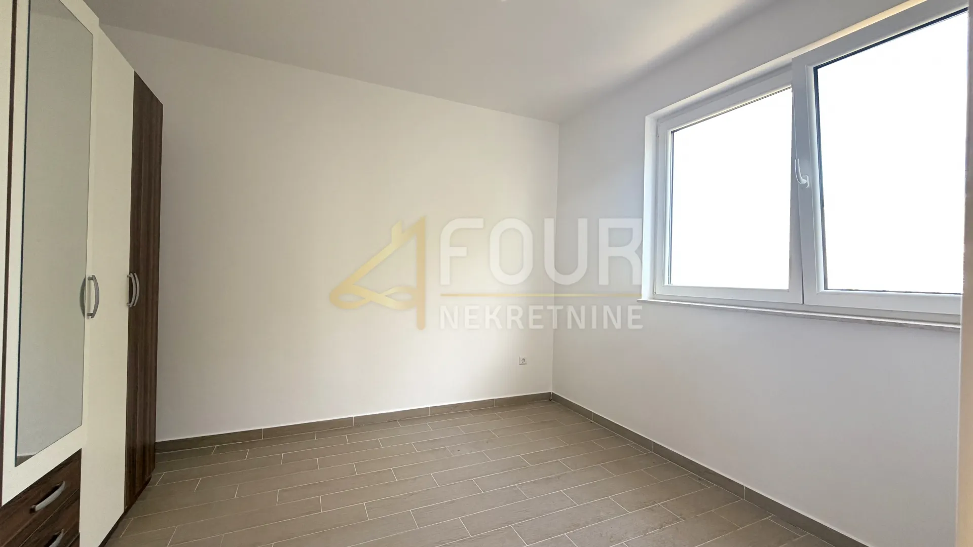 otok rab, palit, 72.25m2, 2s+db, pogled na more - slika 7
