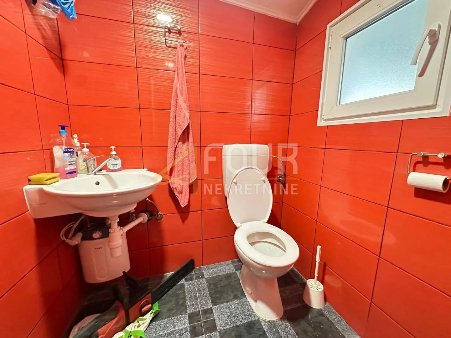 pula, monte zaro, dvije kuće - tri stambene jedinice, 251m2 - slika 25