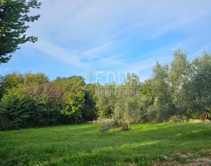 otok krk, malinska, građevinsko zemljište - slika 3