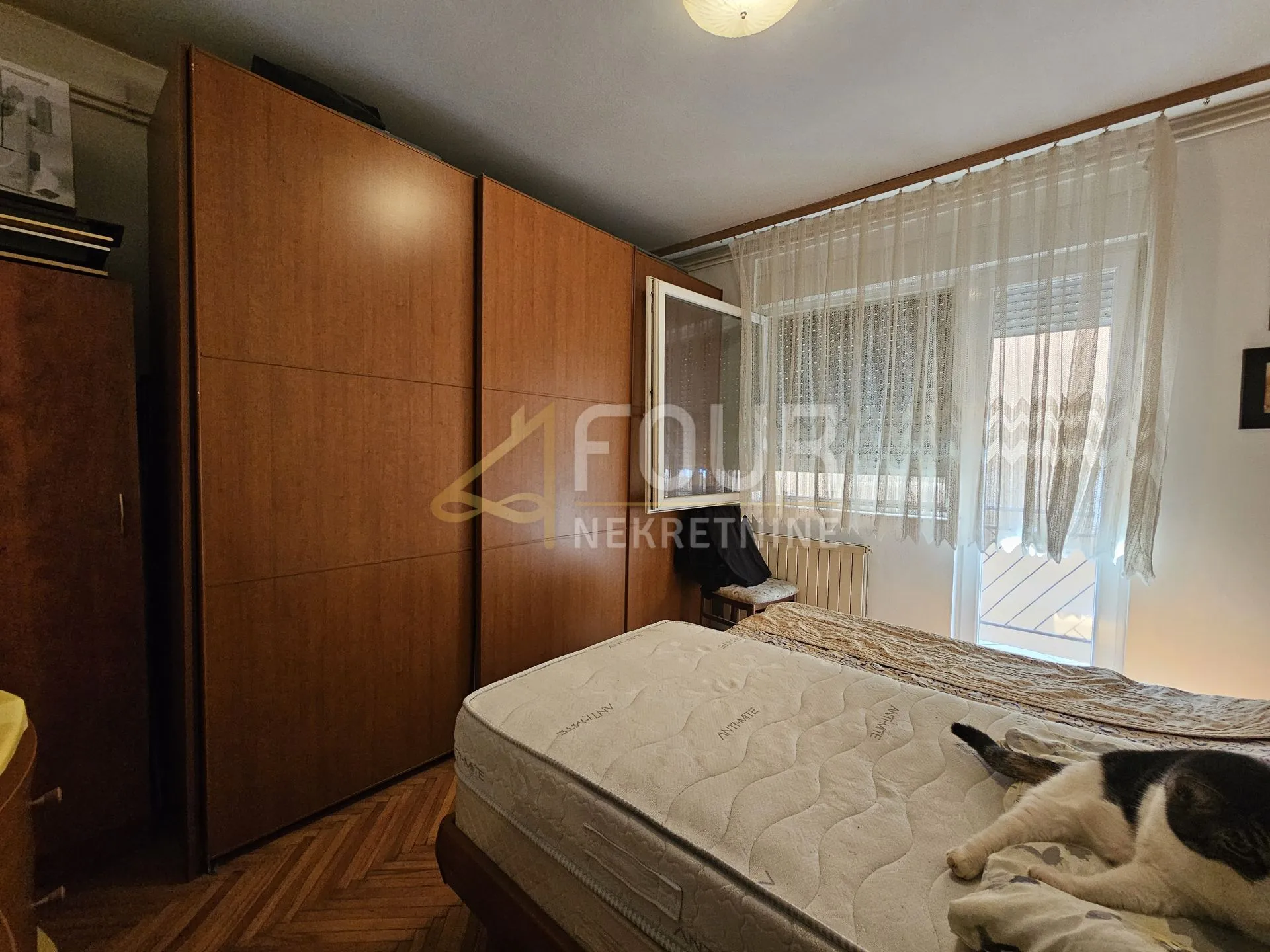 rijeka, zamet, samostojeća kuća, 2 stana, konoba, okućnica - slika 10
