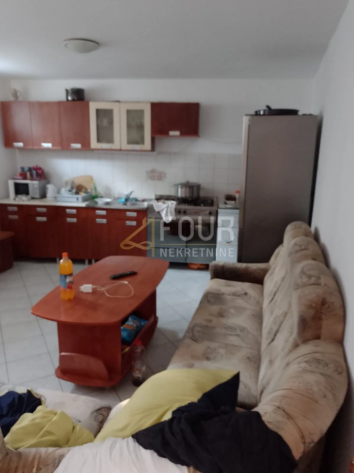 Najam, Rijeka, Svilno, etaža, 70m2, 2s+db, pogodno za 6 radnika!