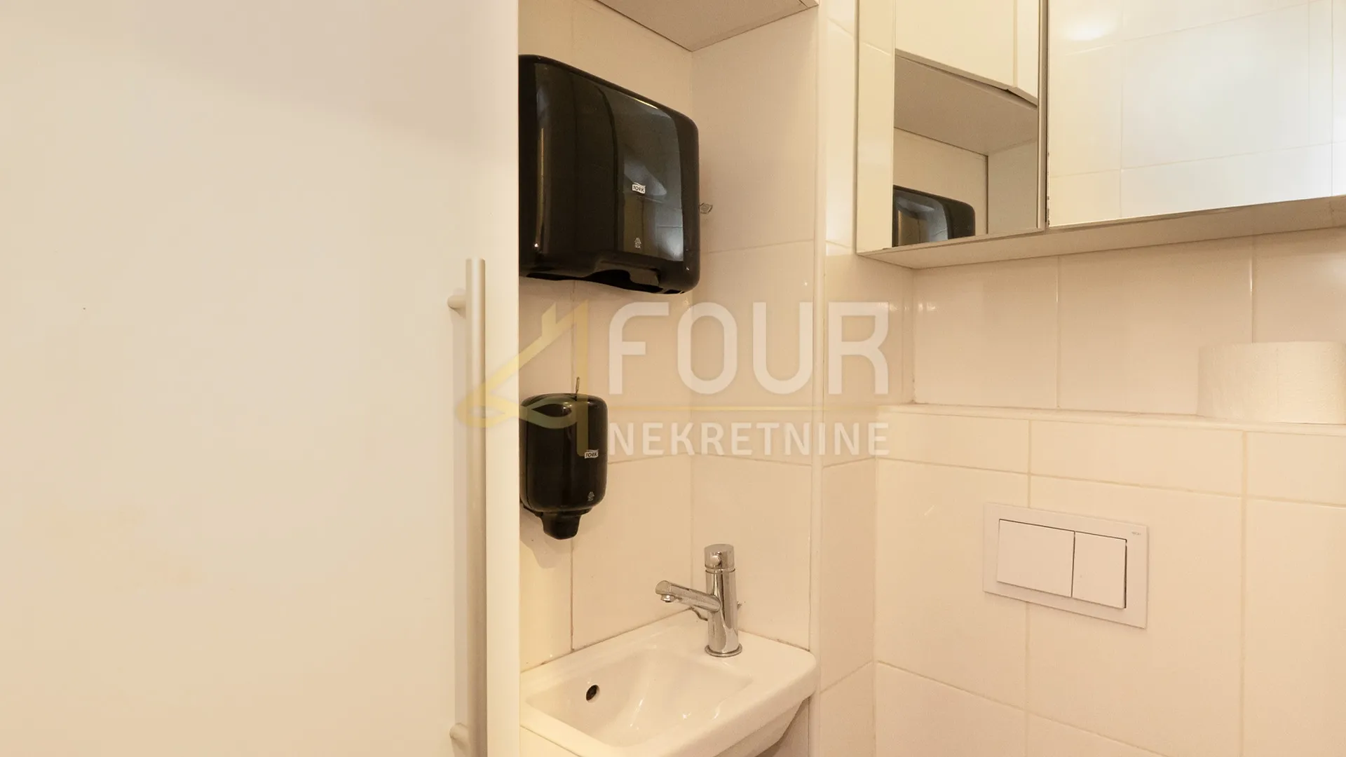 zakup, centar, poslovni prostor, 22.07m2 - slika 6