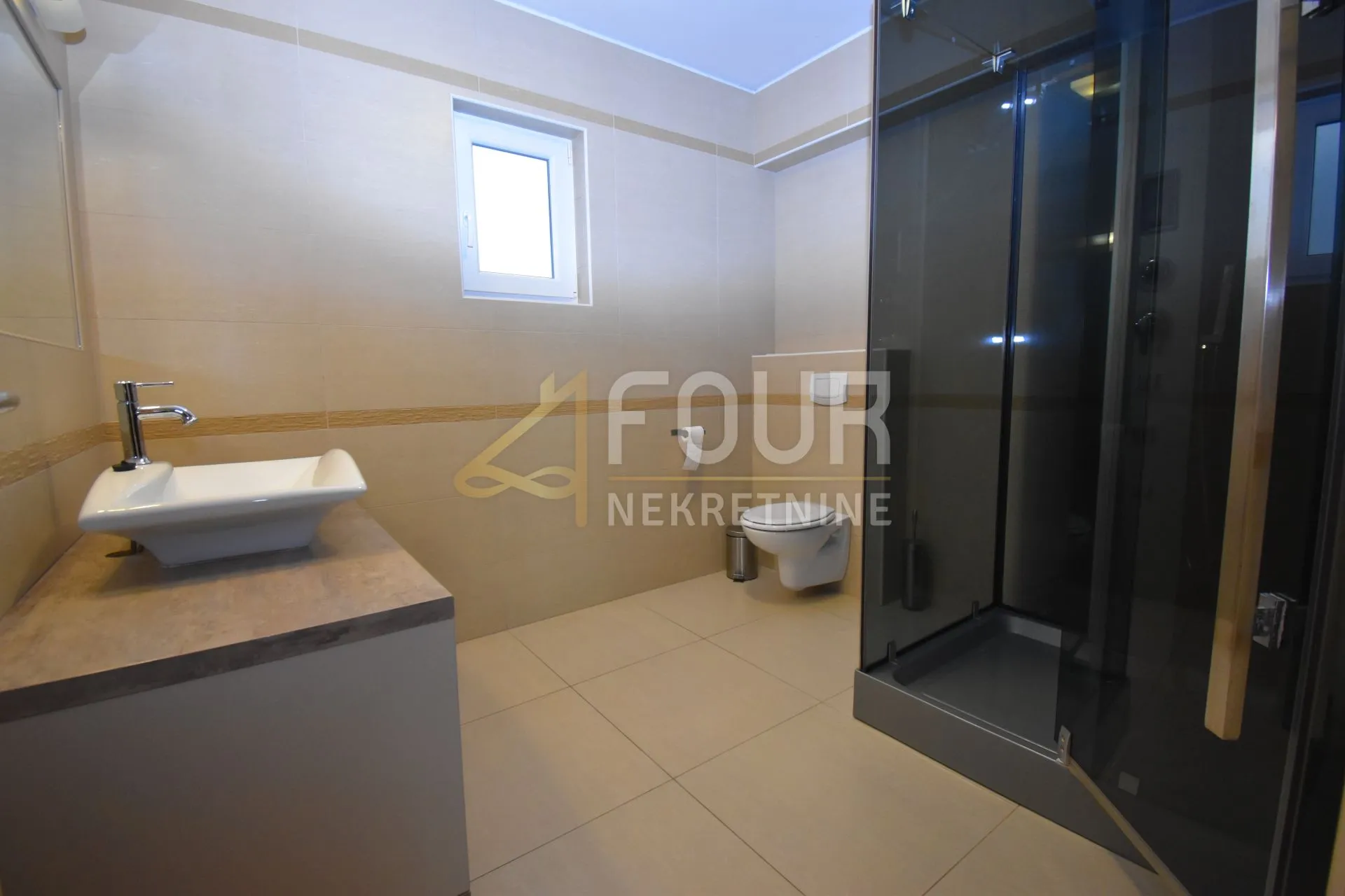 otok krk, stara baška, apartman 110m2, 1. red do mora - slika 21