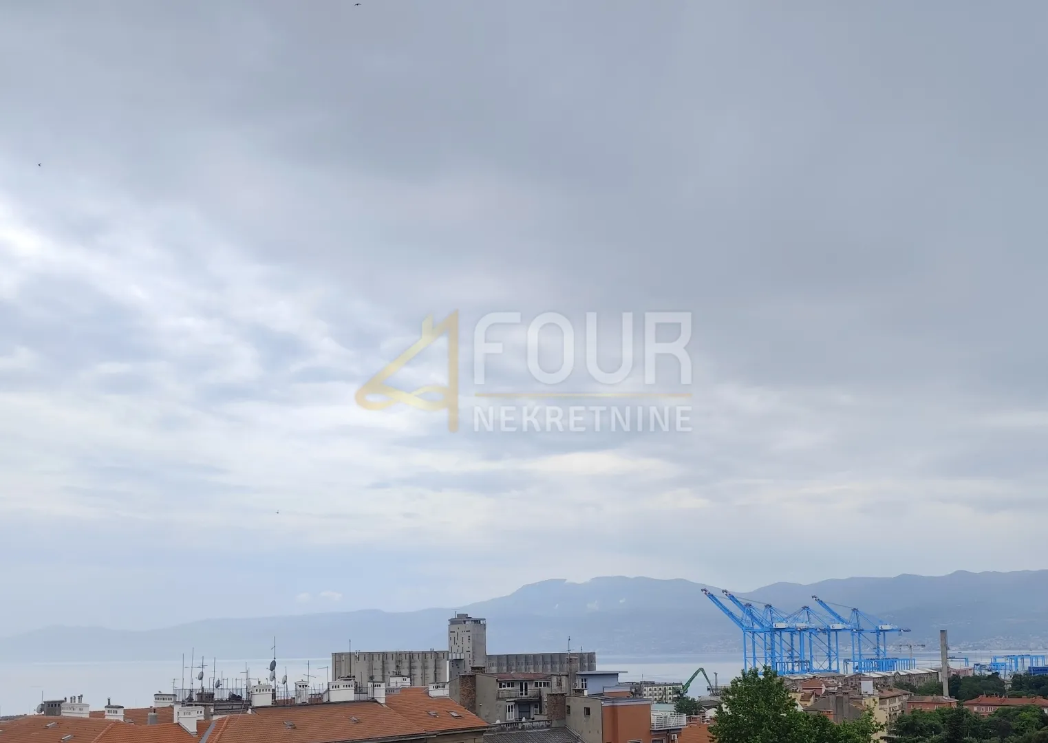 rijeka, brajda, 61.83 m2, 2-sobni stan s balkonom, pogled na more i grad - slika 12