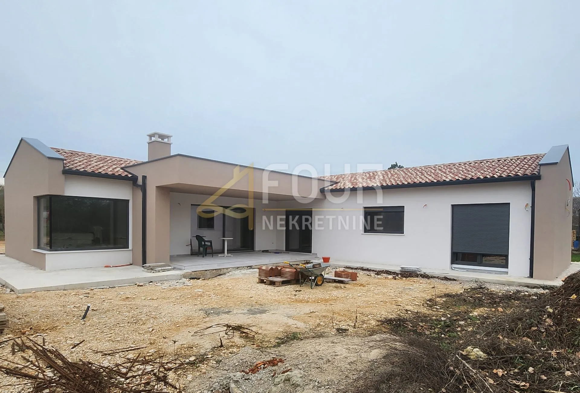 Istra, Labin, novogradnja, prizemnica 137m2