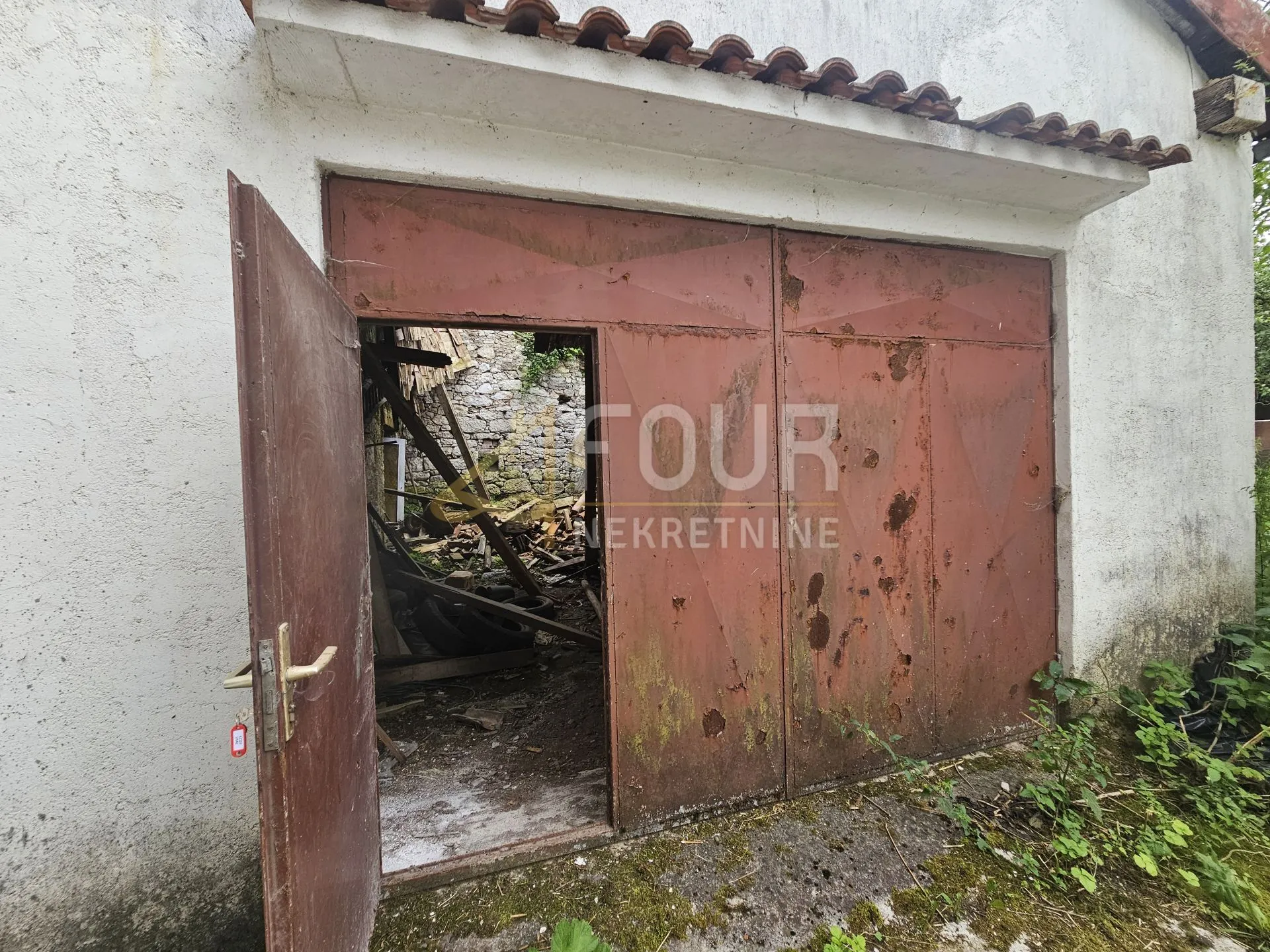 klana - okolica, kuća + gospodarski objekt/garaža, - slika 8