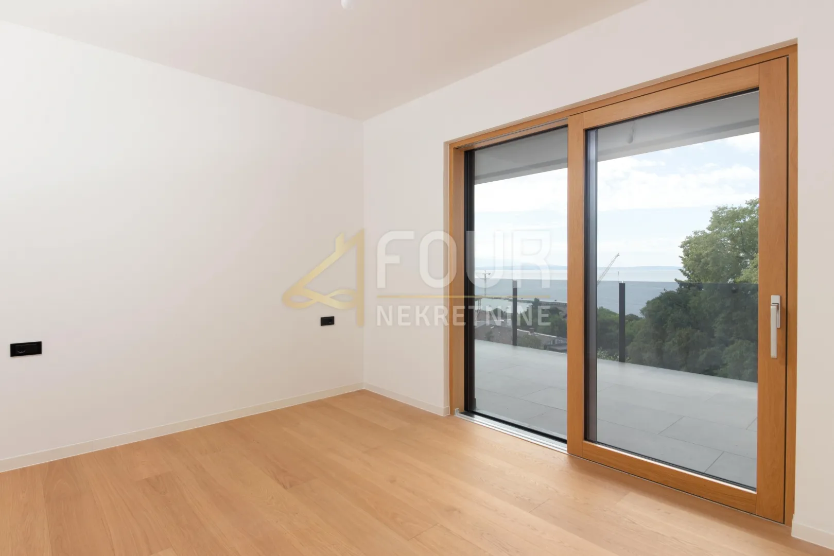 rijeka, kantrida, penthouse 3s+db s krovnom terasom, 164.82m2 - slika 16