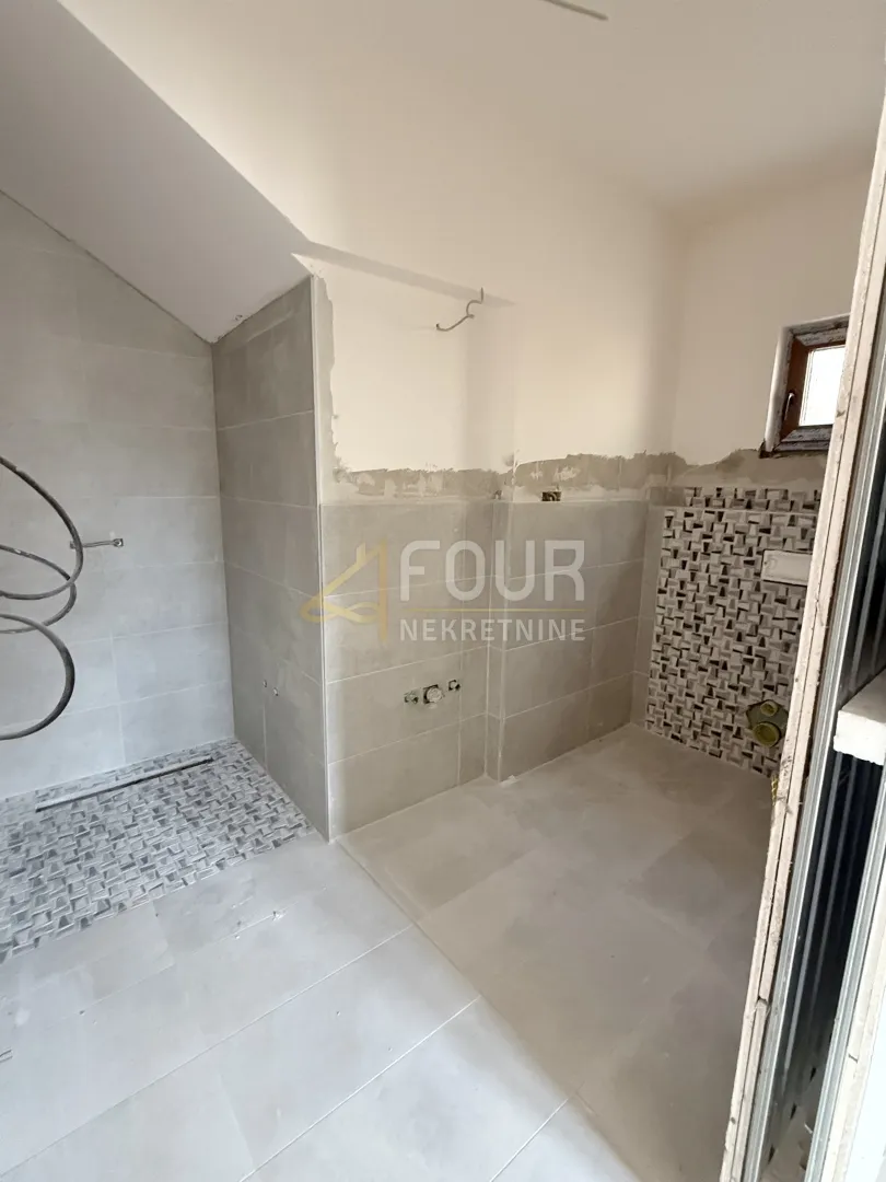 poljane, samostojeća kuća s bazen, 300m2 - slika 17