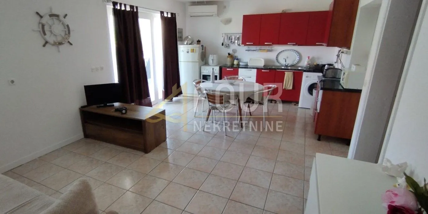 korčula, lumbarda, kuća s dva stana 180m od mora! - slika 2