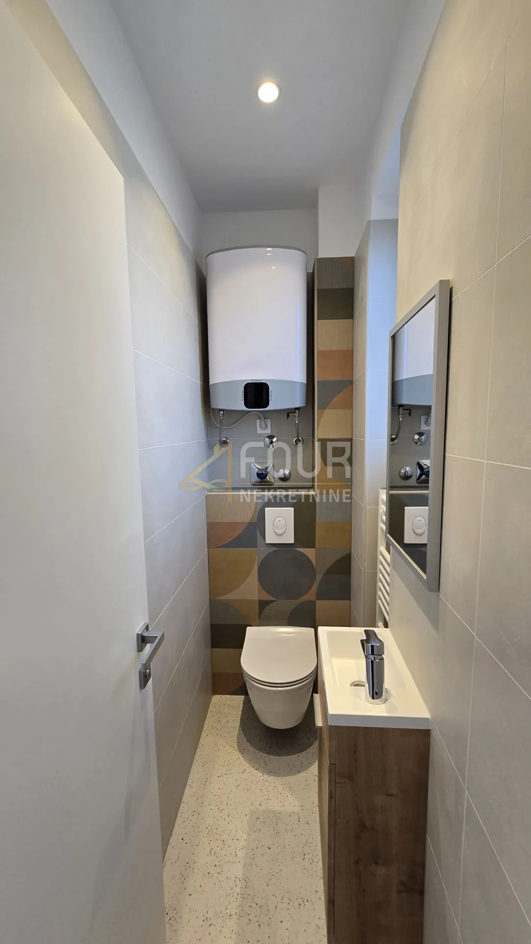 rijeka, vojak, 97m2, 3skl, balkon - slika 18