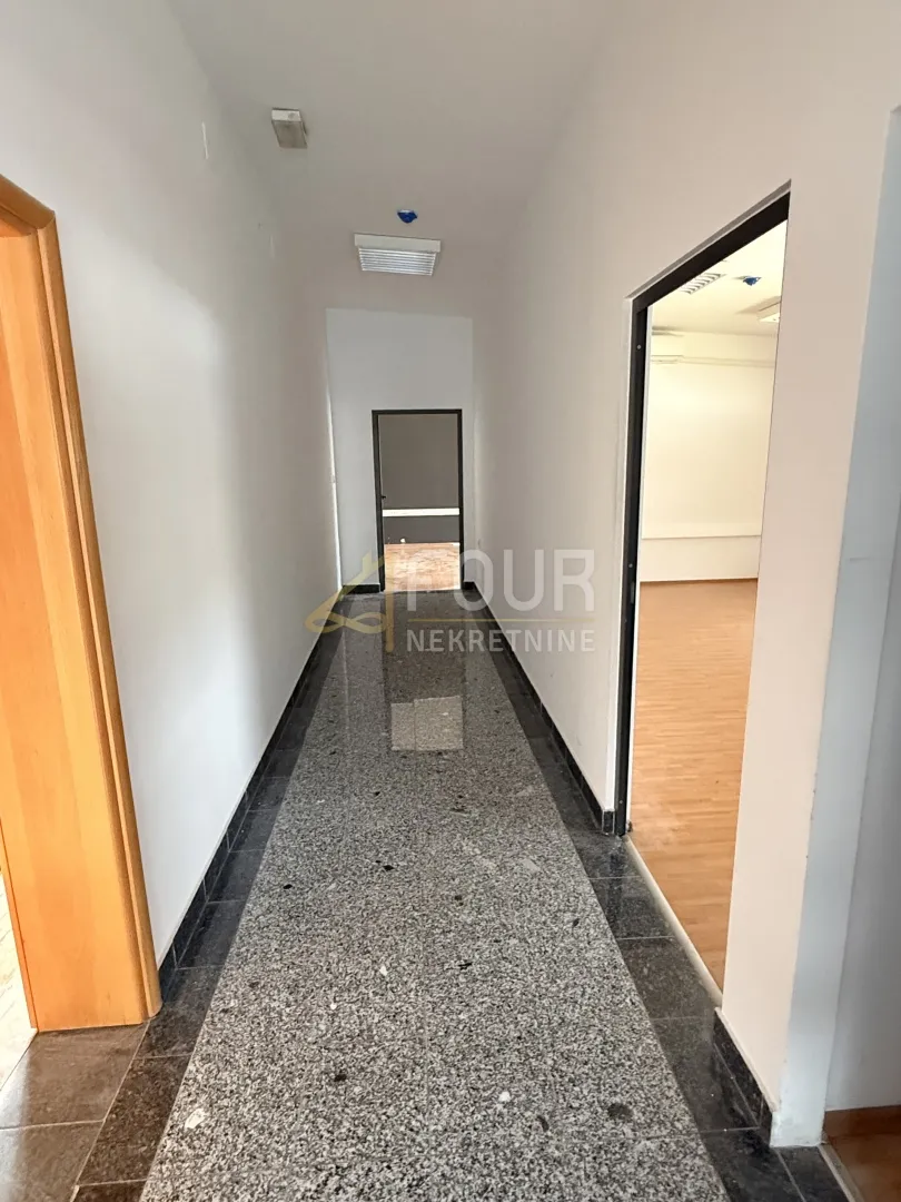 zakup, matulji, poslovni prostor od 140.45m2 - slika 10