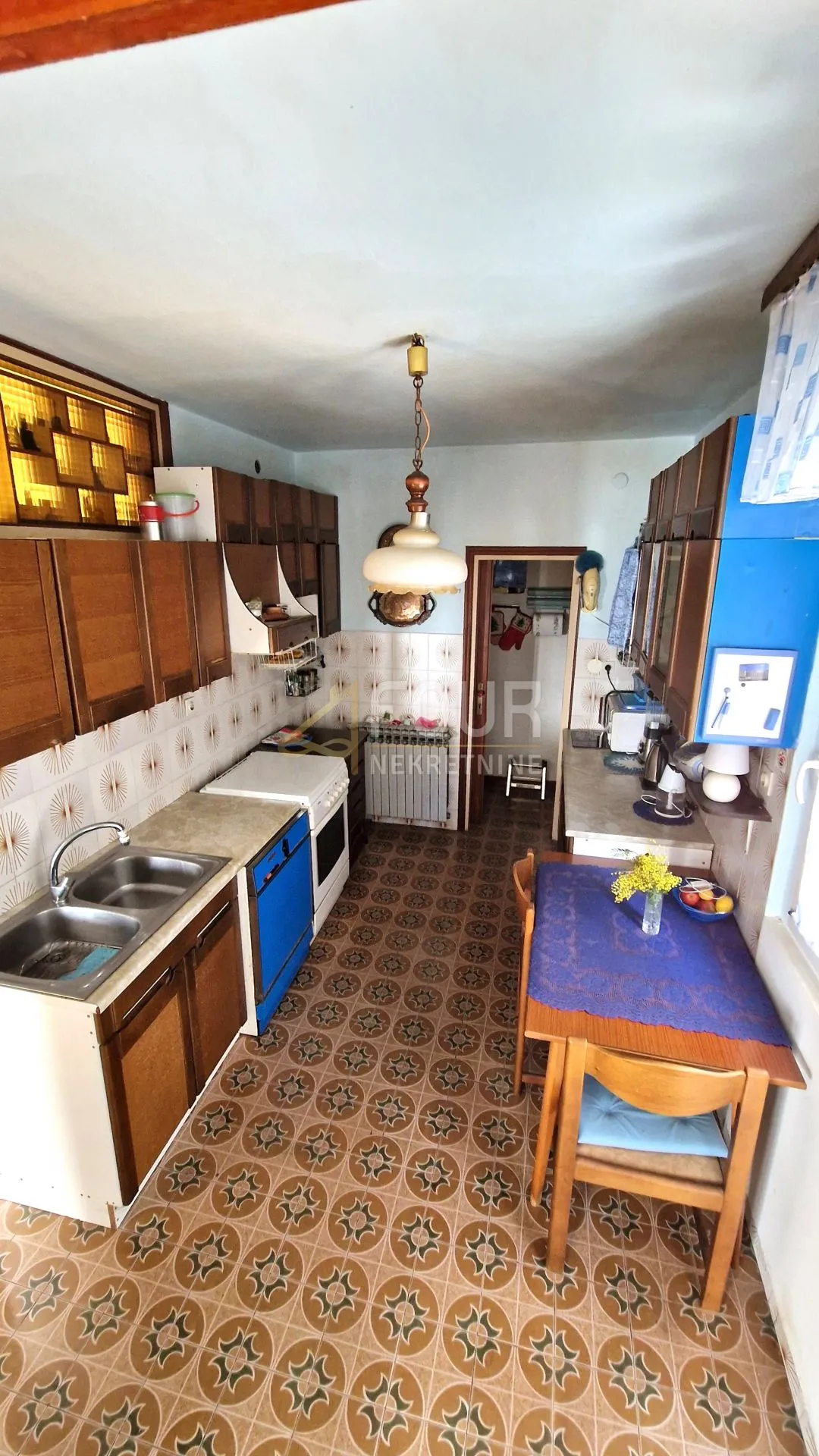 kastav, 208.44m2, dva stana, okućnica, pogled na more - slika 3