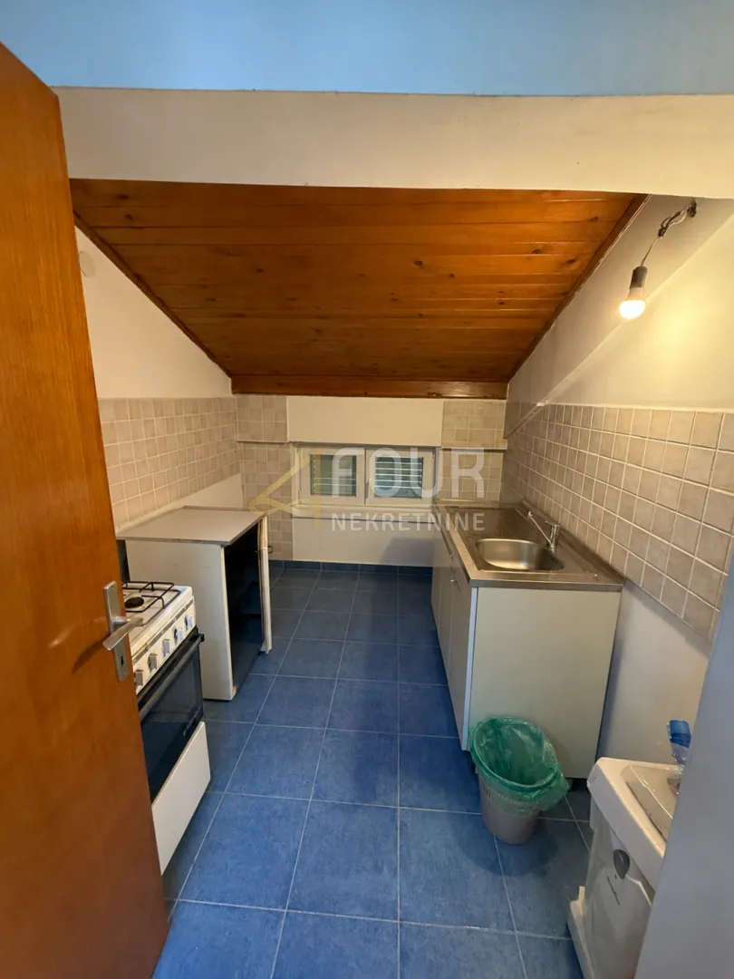 obrovac, 2s+db, 60m2, lođa - slika 6