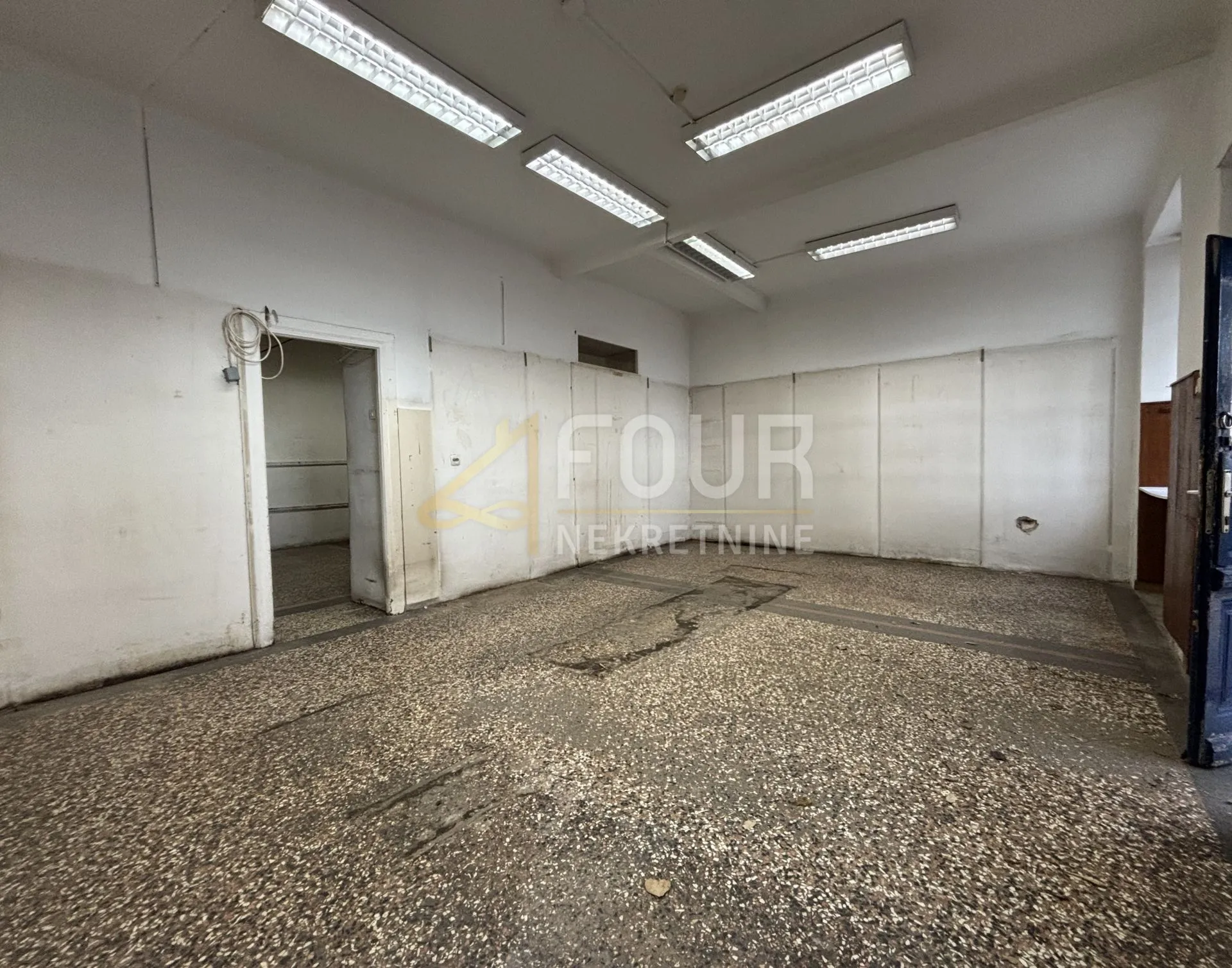 Zakup, Rijeka, Kantrida, poslovni prostor 128m2