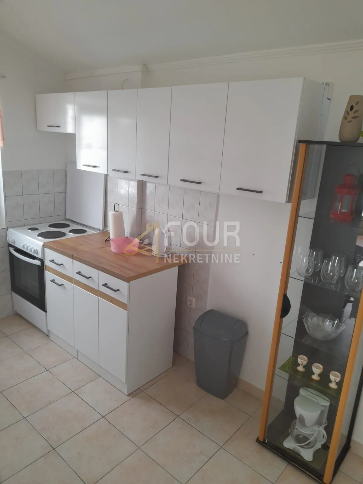 otok rab, kampor, samostojeća kuća, 265m2 - slika 6