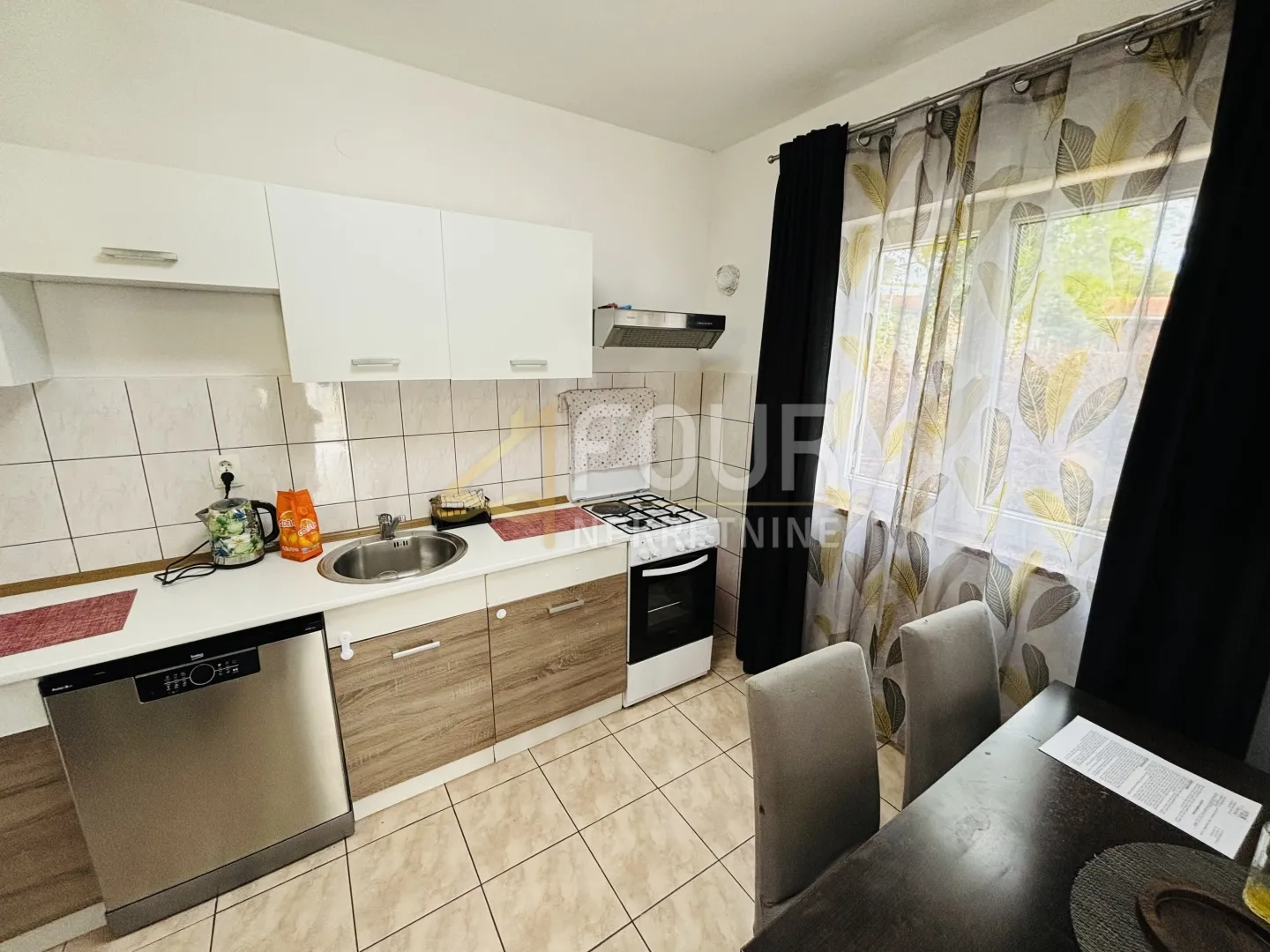 kukuljanovo, etaža, 89.06m2, 3s+db, terasa i okućnica - slika 7