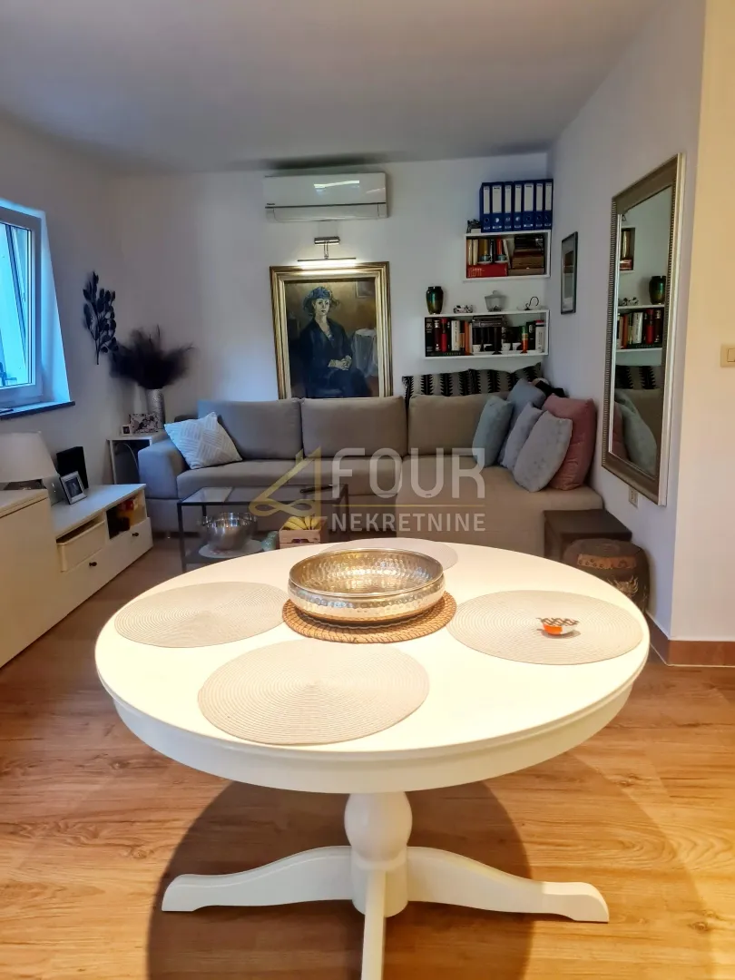 mošćenička draga, 84.36m2, 2s+db + 25m2 studio app, terasa - slika 12