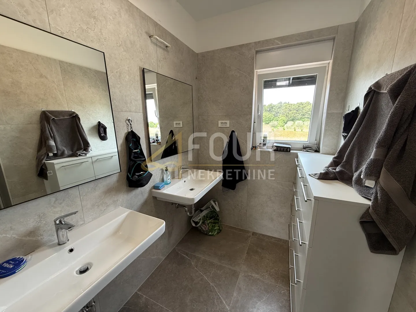 istra, sveti lovreč - okolica, kuća 346m2, balkon, terasa - slika 21
