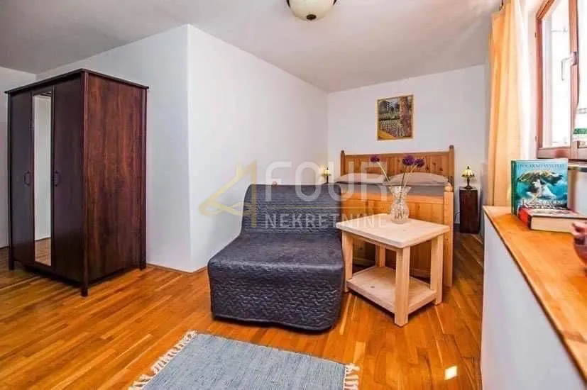 istra, rovinj, kuća u samom centru, 2 terase, pogled na more - slika 12