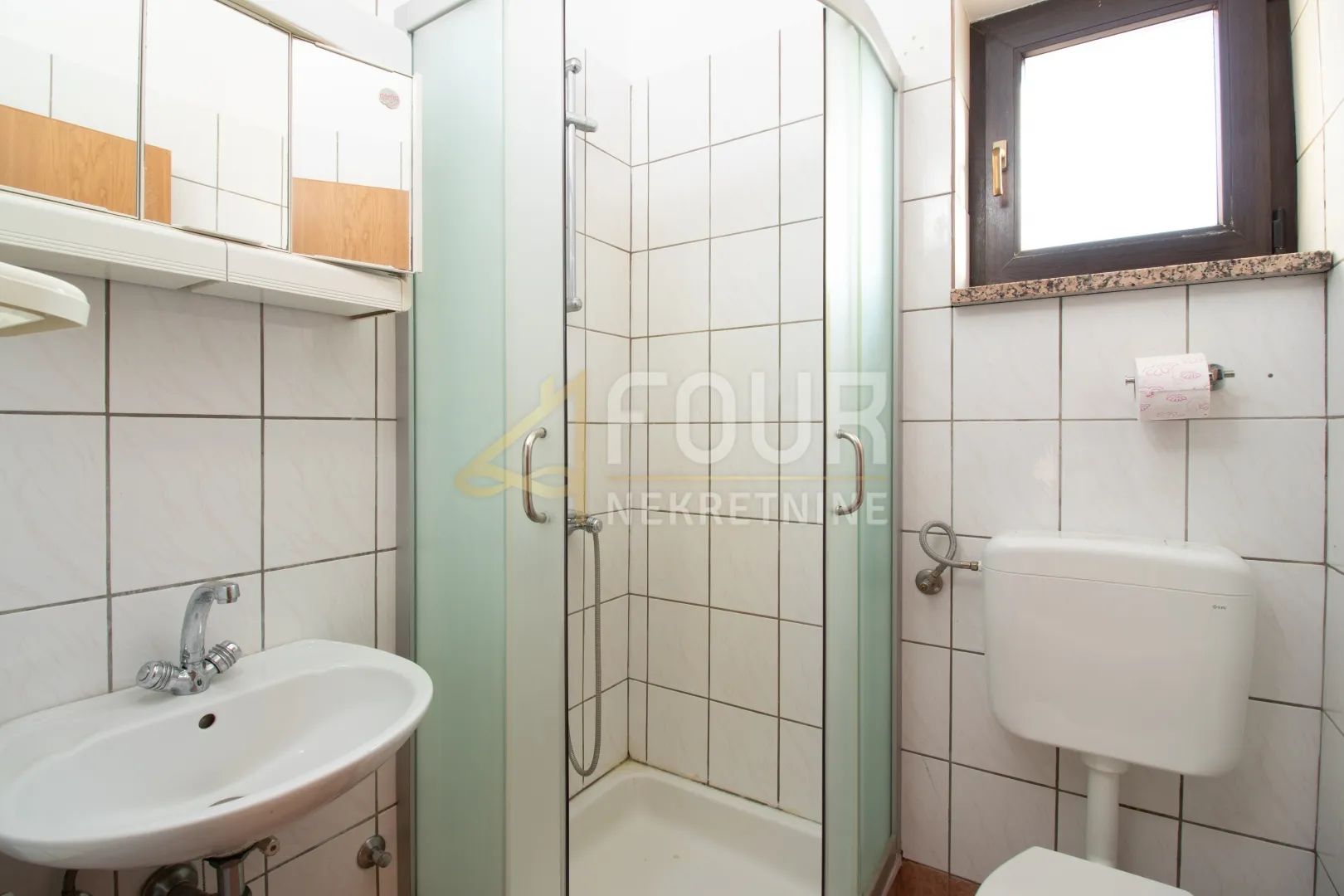 otok krk, krk, 399m2, kuća s bazenom - slika 14